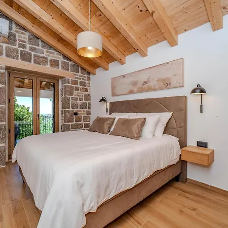 Ferienhaus House Gaia *